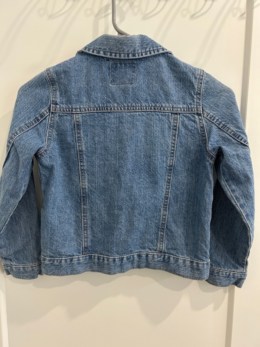 Oshkosh B’gosh Denim Jacket - Medium Wash |Size 8 - Picture 4 of 9